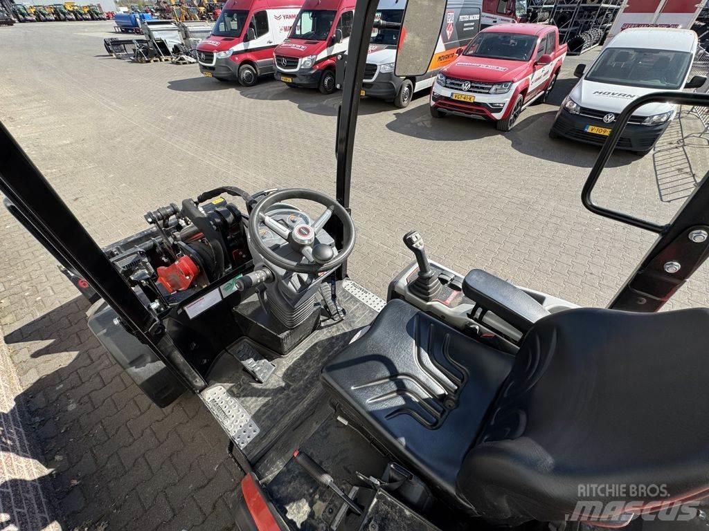 Manitou MLA3 Kolesni nakladalci