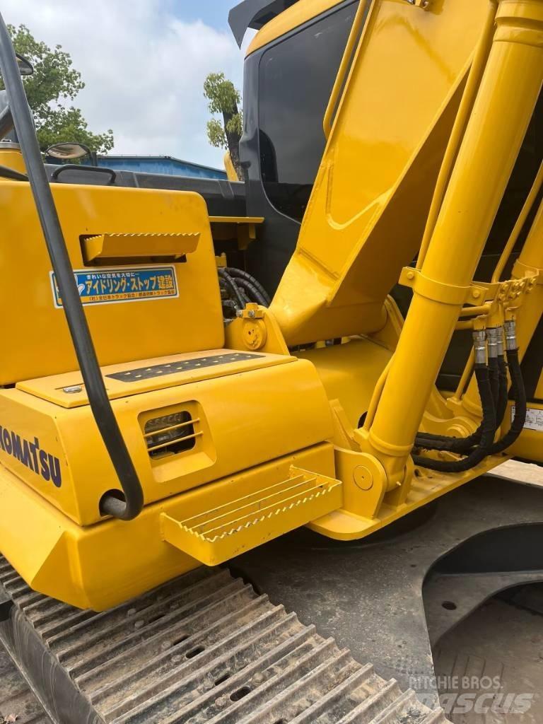 Komatsu PC130 Bagri goseničarji