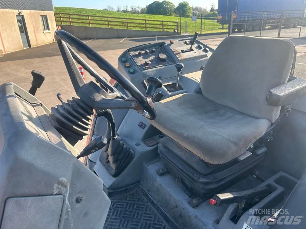 Massey Ferguson 3075 Traktorji
