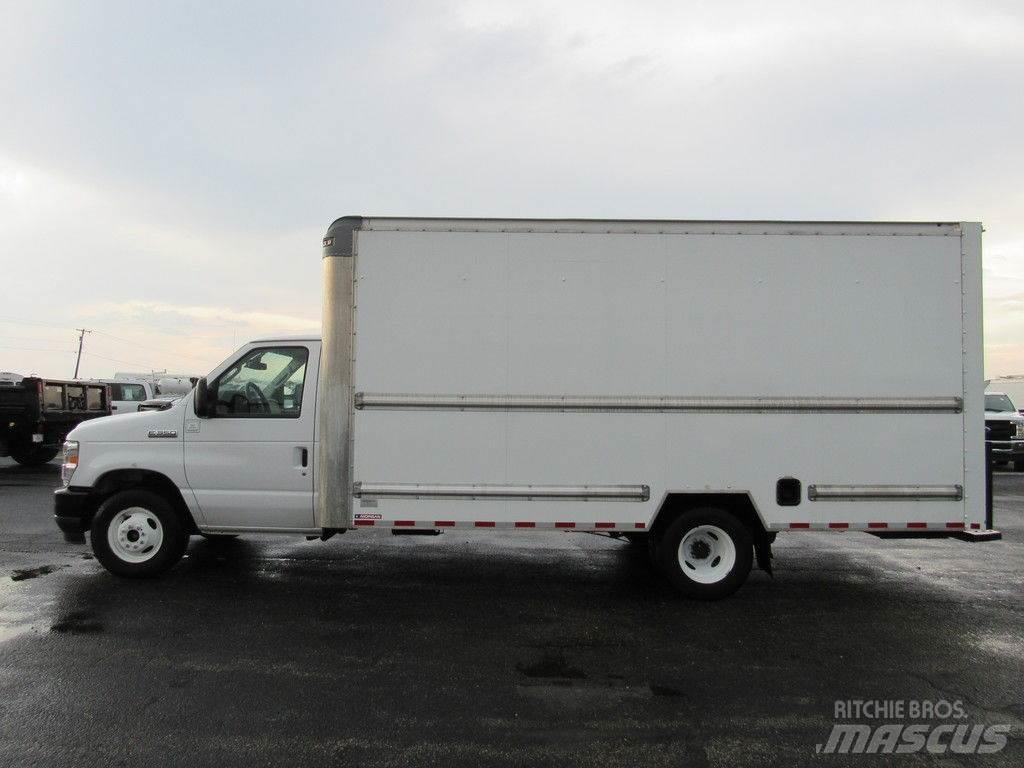 Ford E-350 Tovornjaki zabojniki