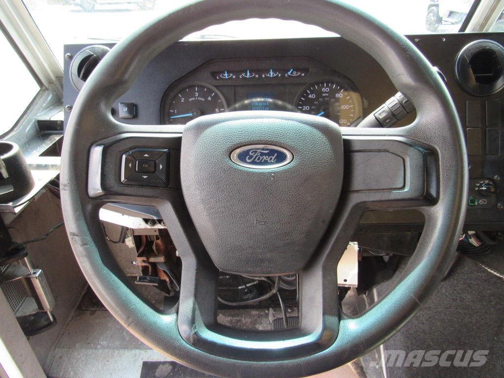 Ford E-450 Tovornjaki zabojniki