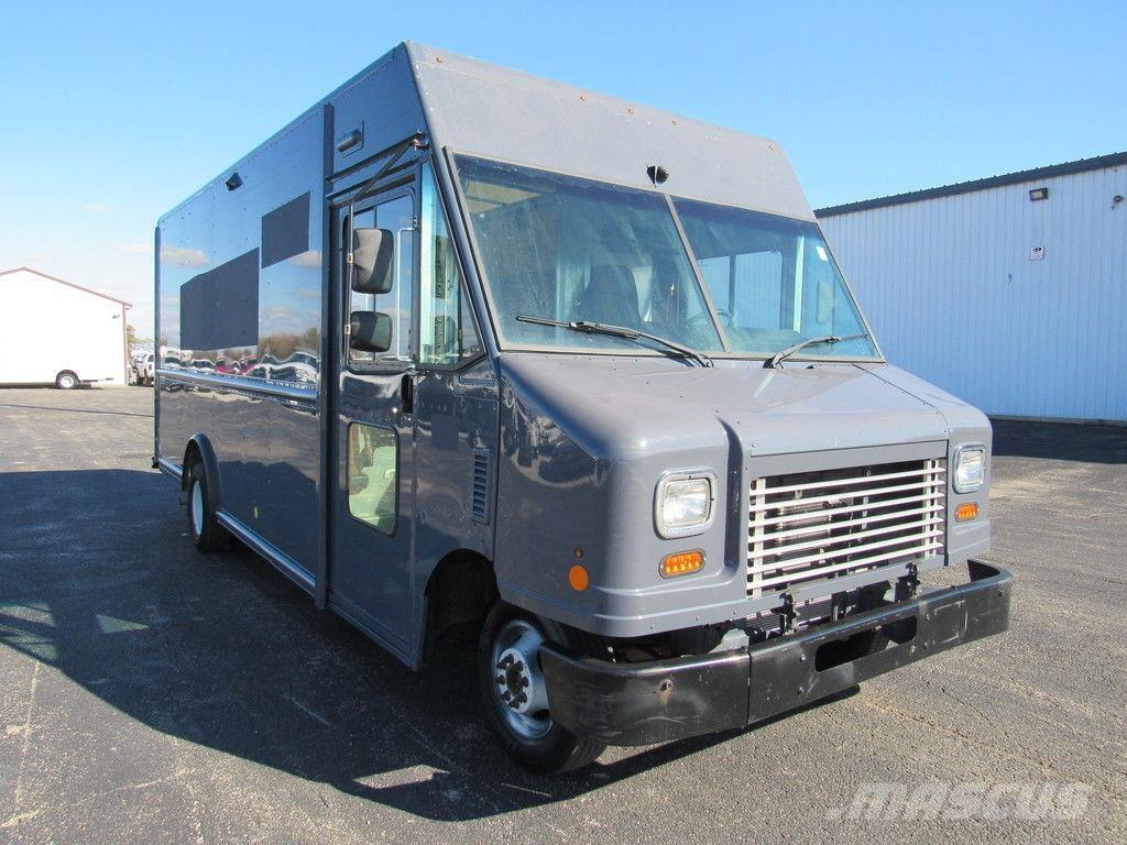 Ford E-450 Tovornjaki zabojniki