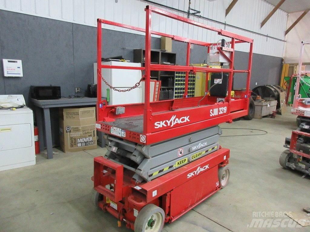 SkyJack SJ3219 Drugi deli