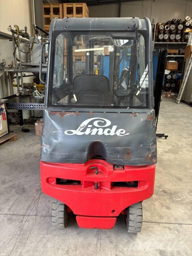 Linde E 20 P-02 Električni viličarji