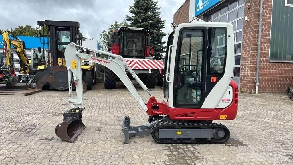 Takeuchi TB216 A Mini bagri <7t