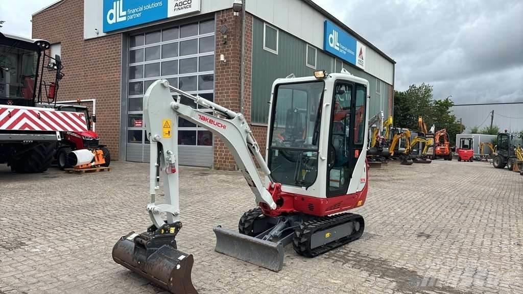 Takeuchi TB216 A Mini bagri <7t