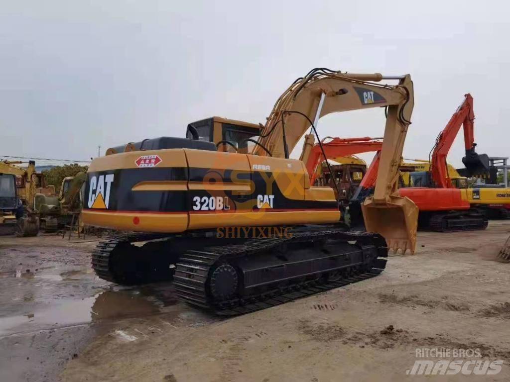 CAT 320 B Bagri goseničarji