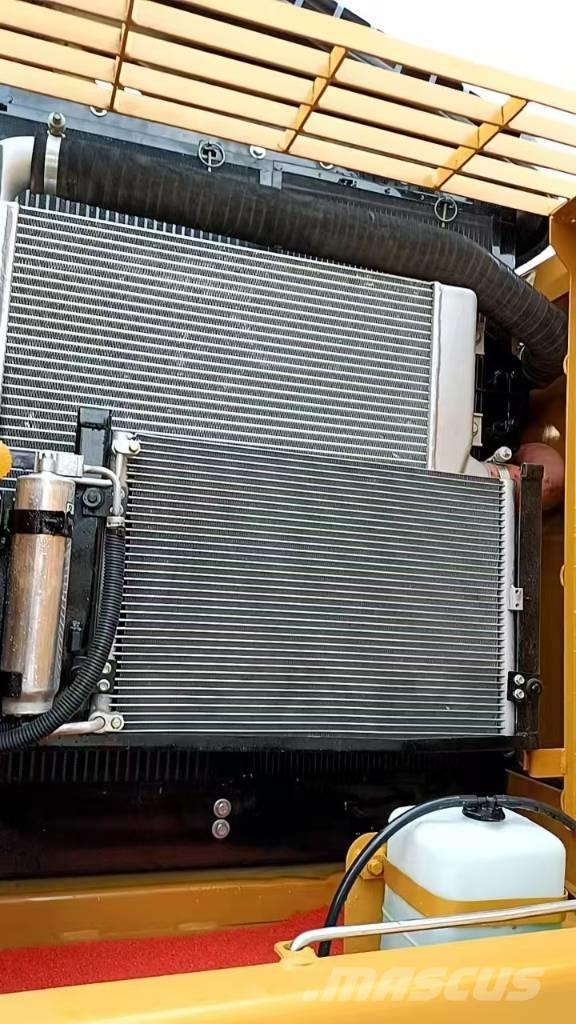 CAT 320DL Bagri goseničarji