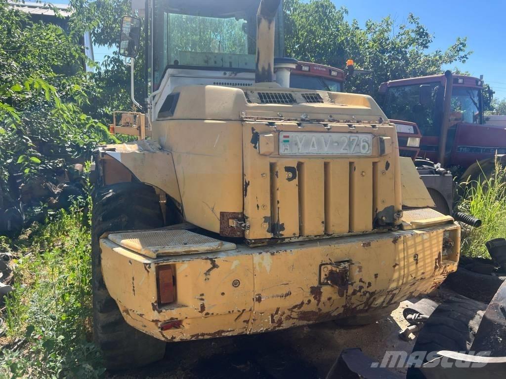 Liebherr 522 Podvozje in vzmetenje