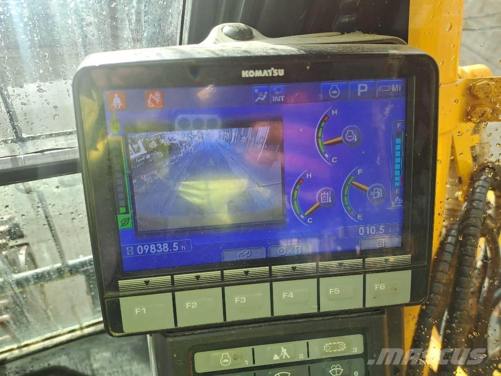 Komatsu PC490LC-11 Bagri goseničarji