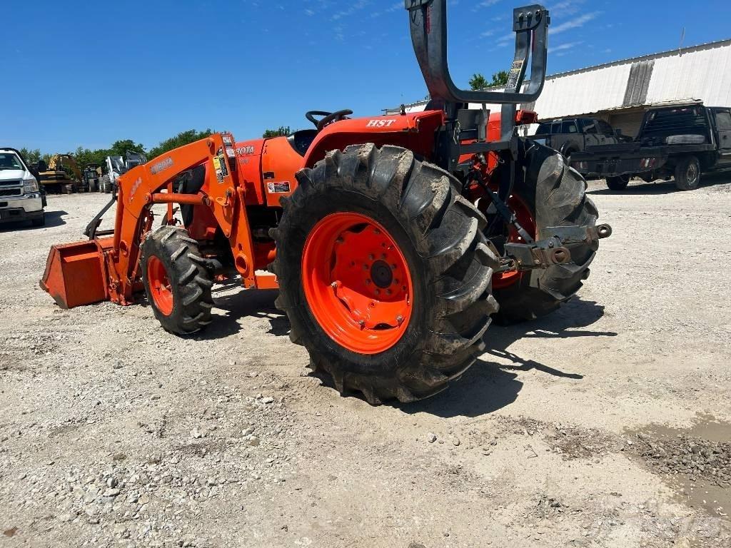 Kubota MX 5100 Traktorji