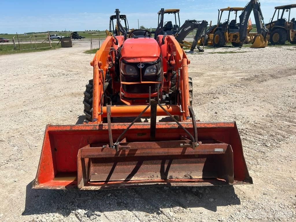 Kubota MX 5100 Traktorji