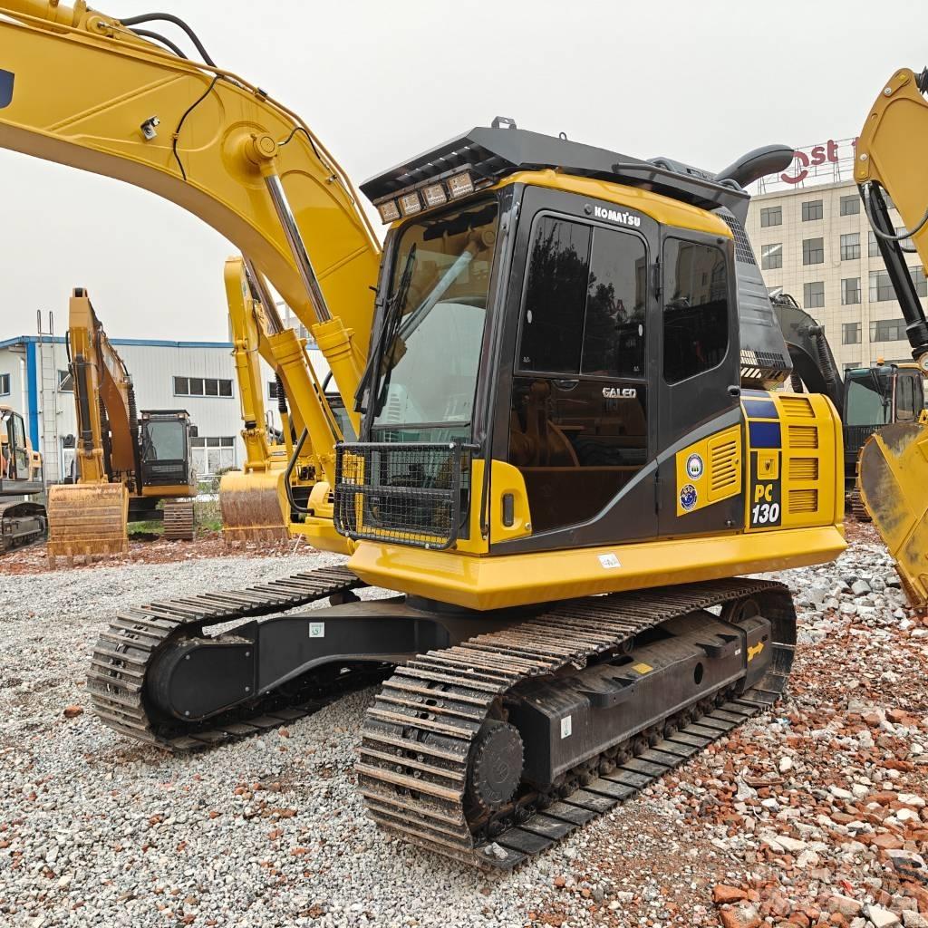 Komatsu 130-7 Bagri goseničarji
