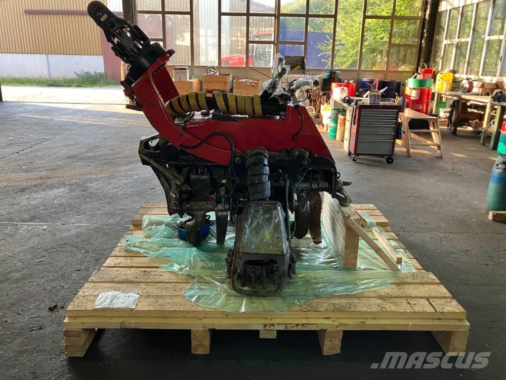 Komatsu 365.1 Stroji za kleščenje
