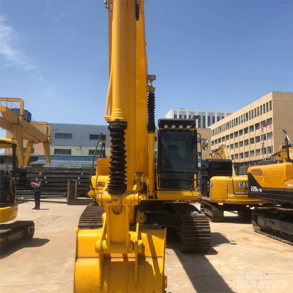 Komatsu PC200 Bagri goseničarji