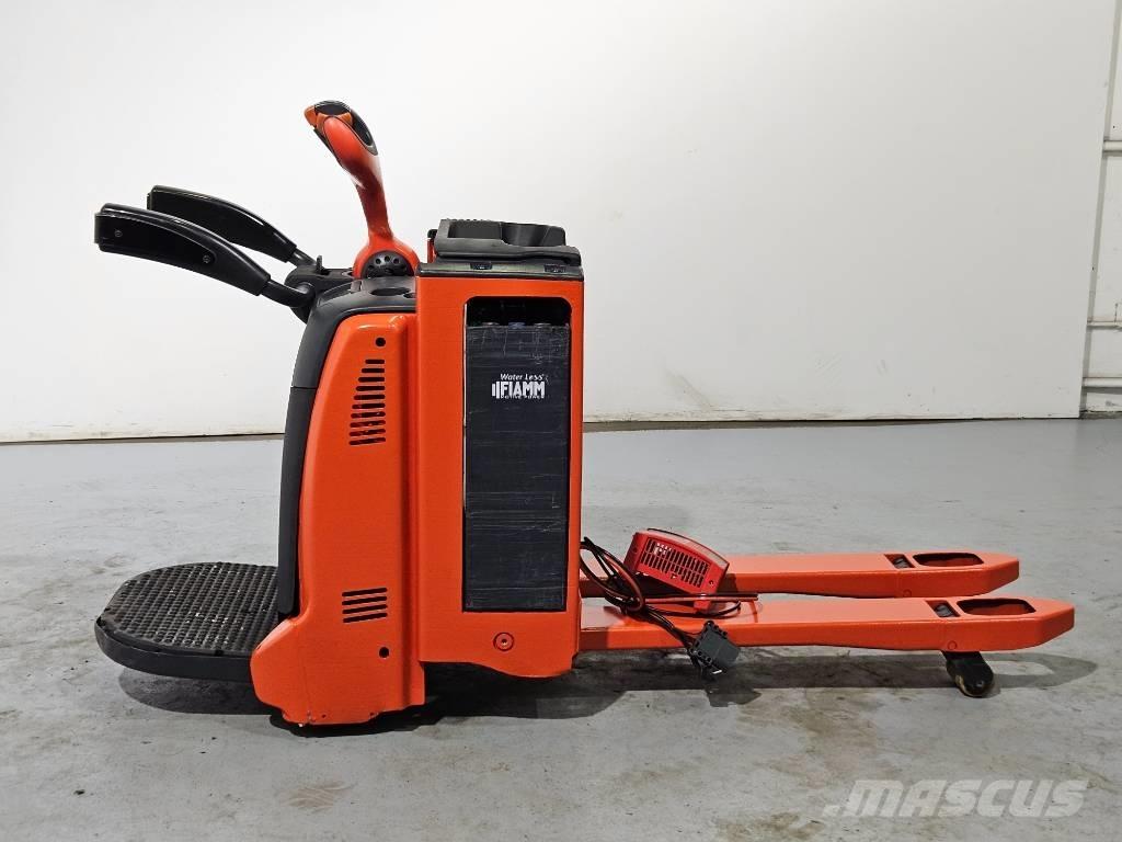 Linde T20AP Električni nizko dvižni viličar