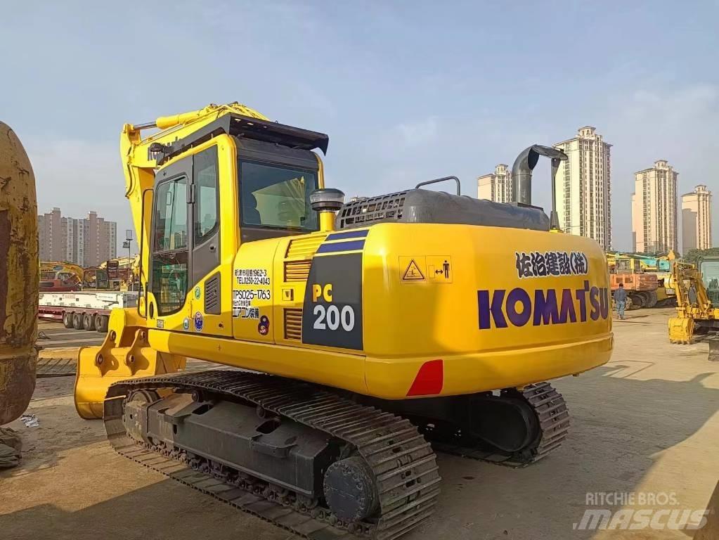 Komatsu pc200-8 Bagri goseničarji
