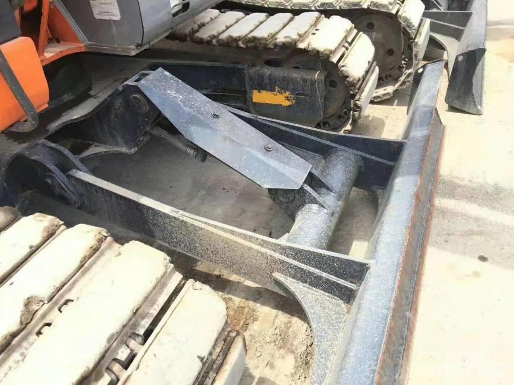 Hitachi ZX75 Bagri goseničarji