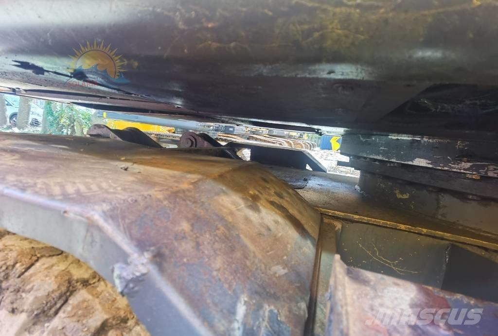 Hyundai Robex 210w-7 Bagri na kolesih