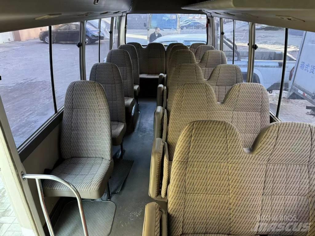 Toyota Coaster Bus Mini avtobusi