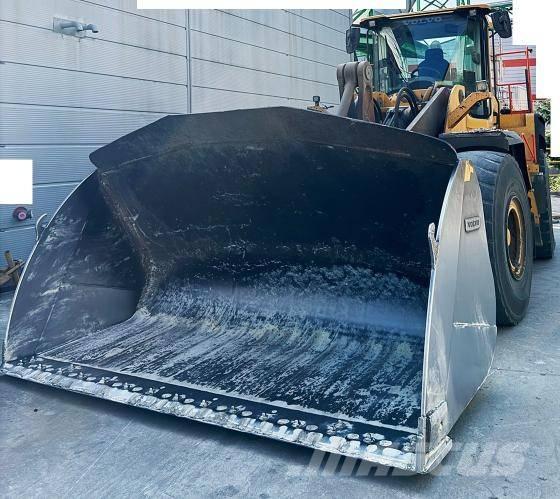 Volvo L 180 H Kolesni nakladalci