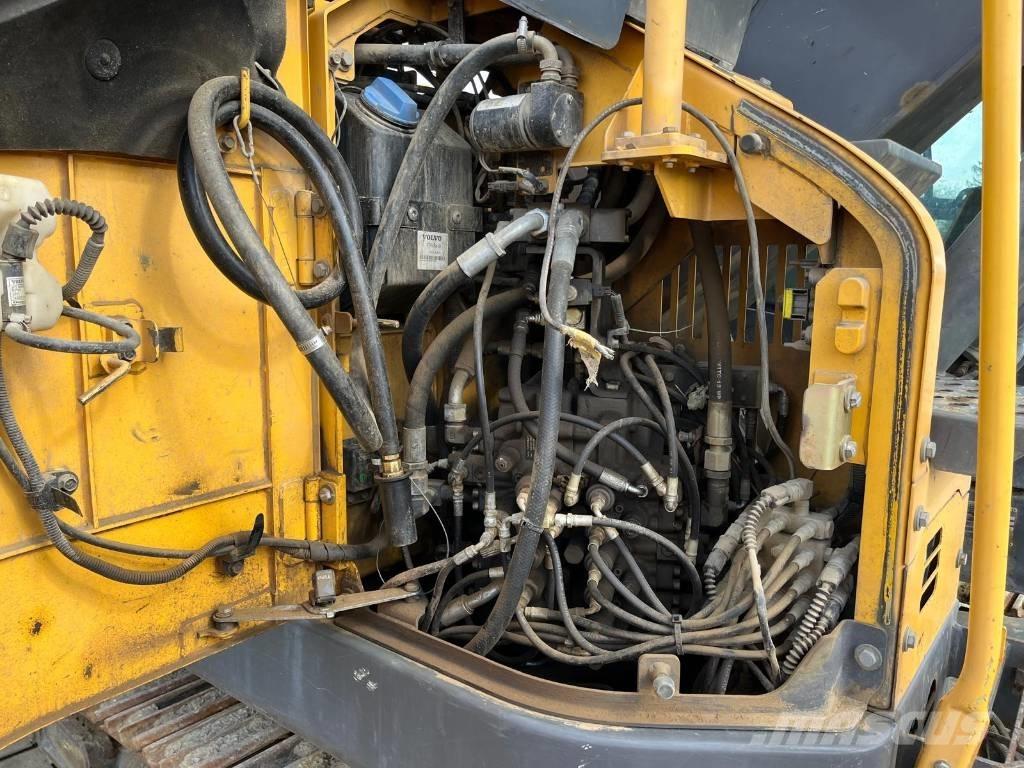 Volvo ECR145EL Bagri goseničarji