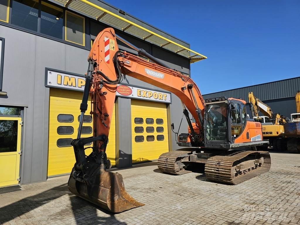 Doosan DX180LC Bagri goseničarji