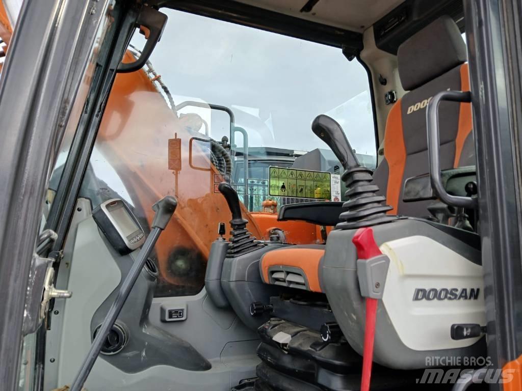 Develon DX 140 LCR-5 Bagri goseničarji