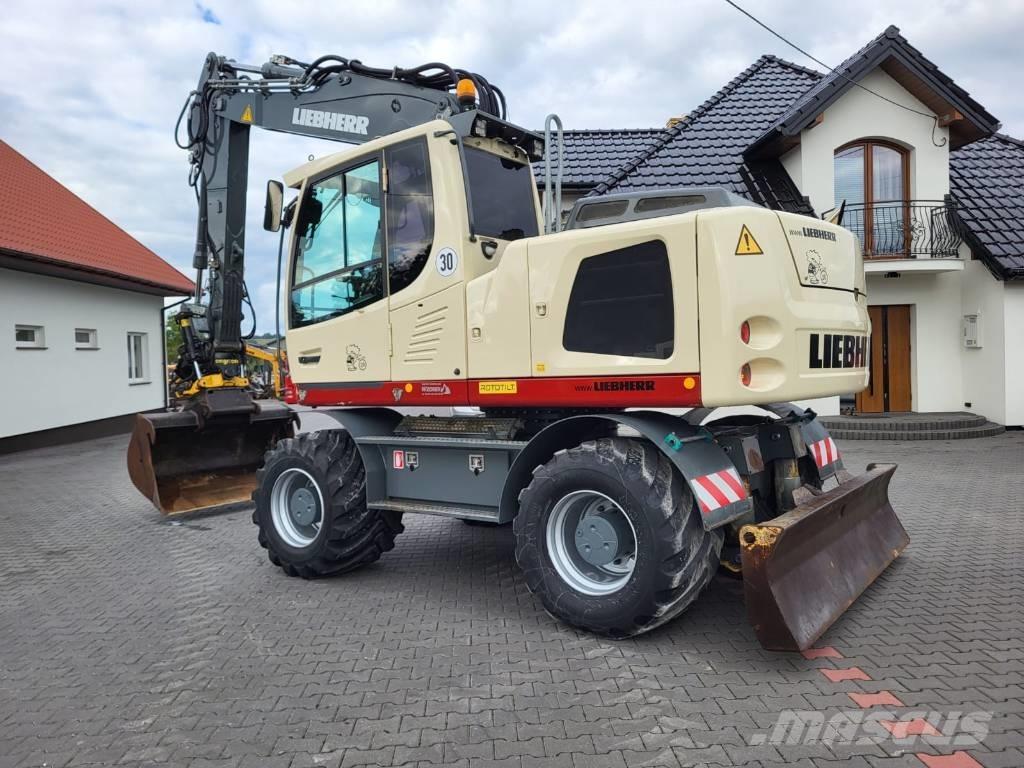 Liebherr 916 Bagri na kolesih
