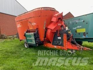 Kuhn Typ 2070 Mešalne hranilnice