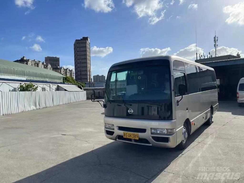 Nissan Civilian Medkrajevni avtobusi