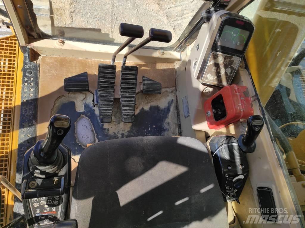 CAT 375 L Bagri goseničarji
