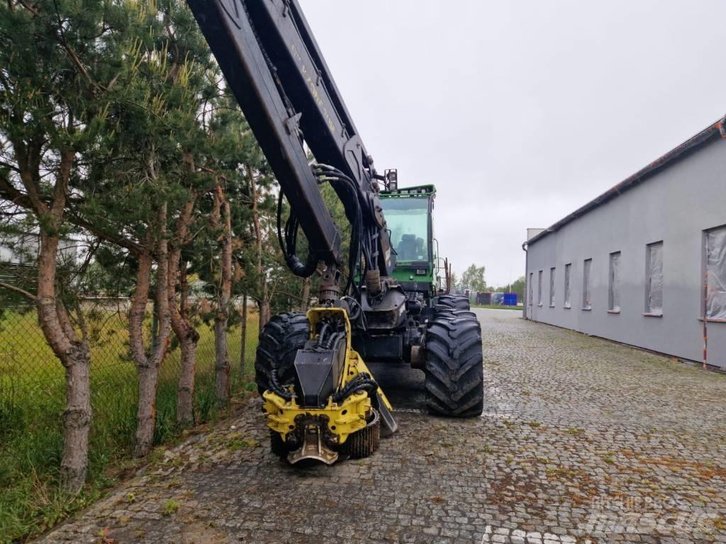John Deere 1270 D Harvesterji