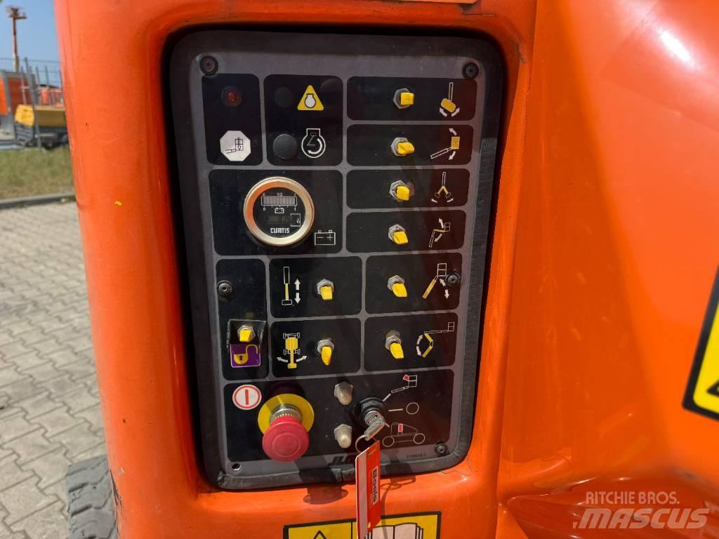 JLG E400AJPN Zglobne dvižne ploščadi