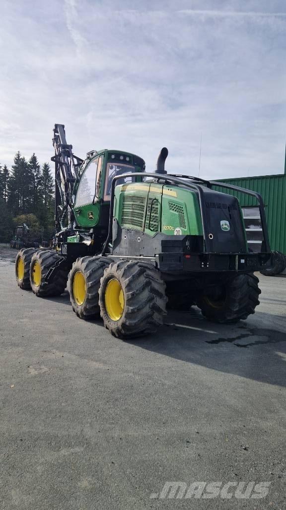 John Deere 1270 G Harvesterji