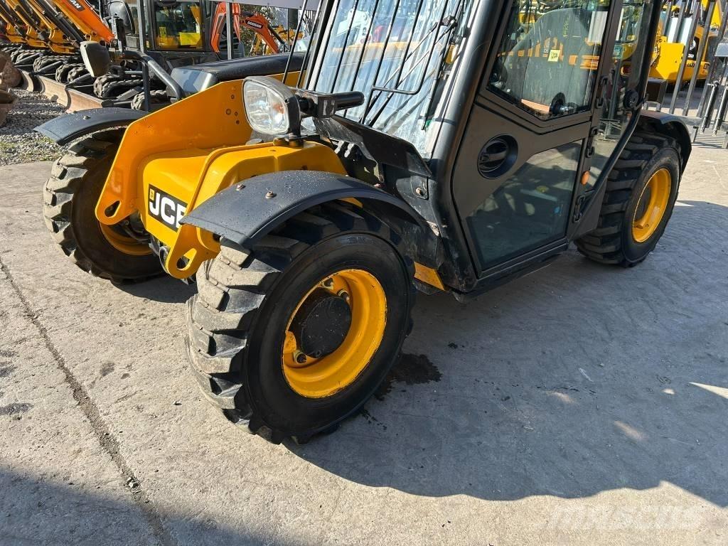 JCB 525-60 Teleskopski viličarji