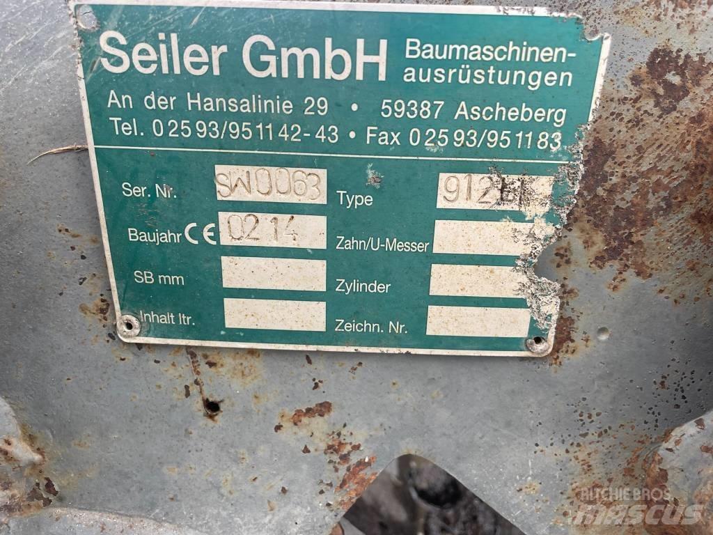 Liebherr 912 LC Bagri goseničarji
