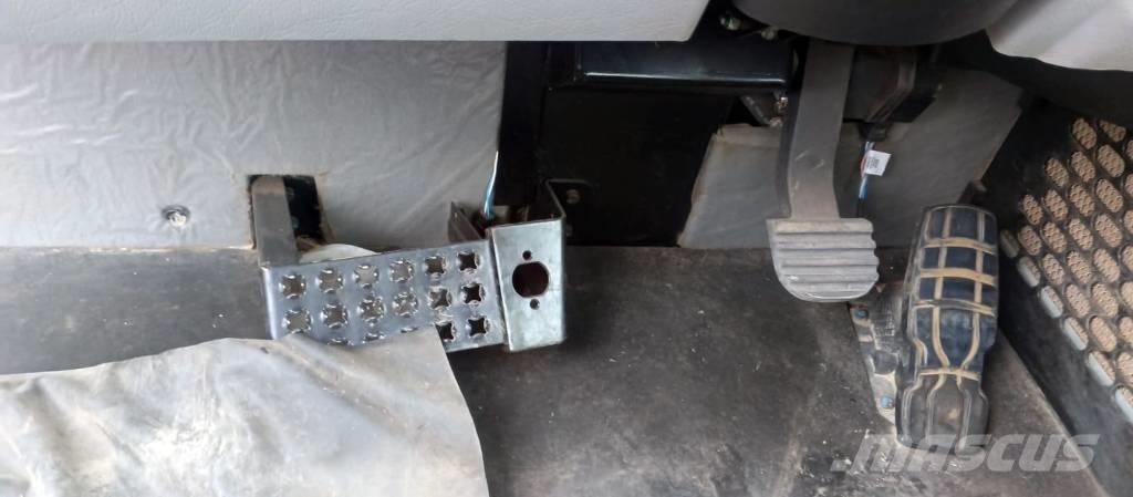 CAT 730 C 2 Zglobni demperji