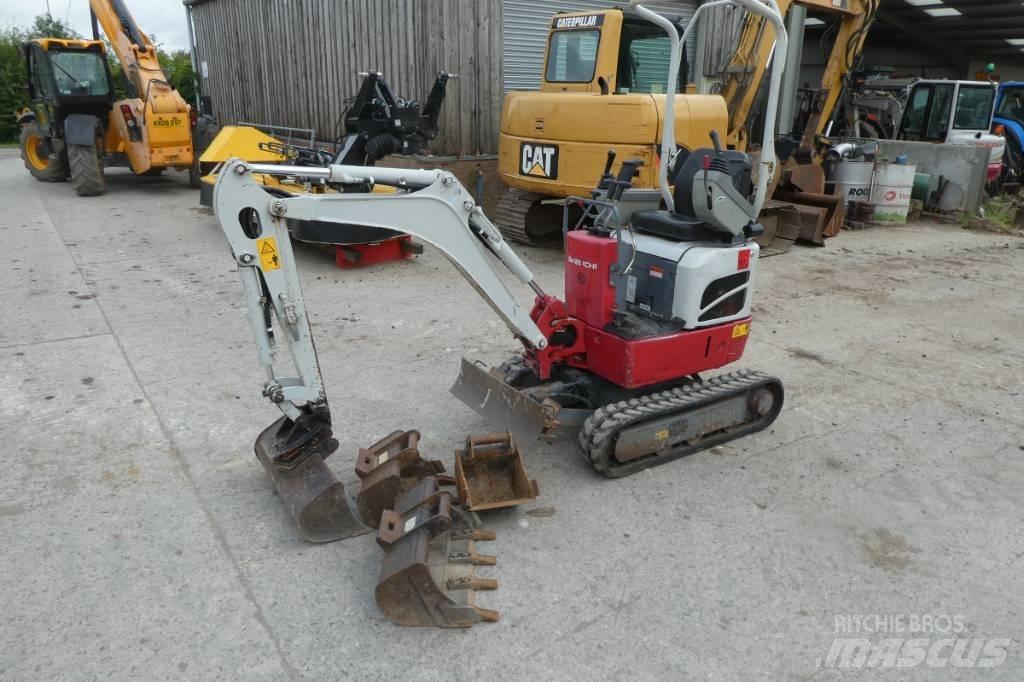 Takeuchi TB 210 R Mini bagri <7t