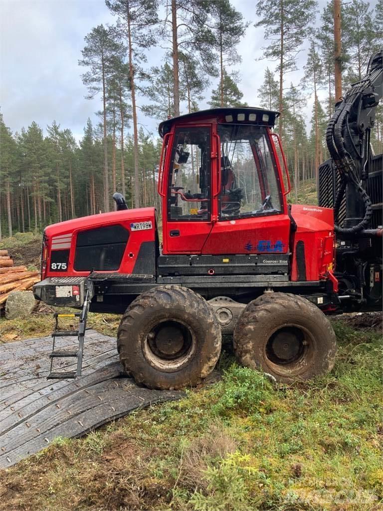 Komatsu 875 Forwarderji