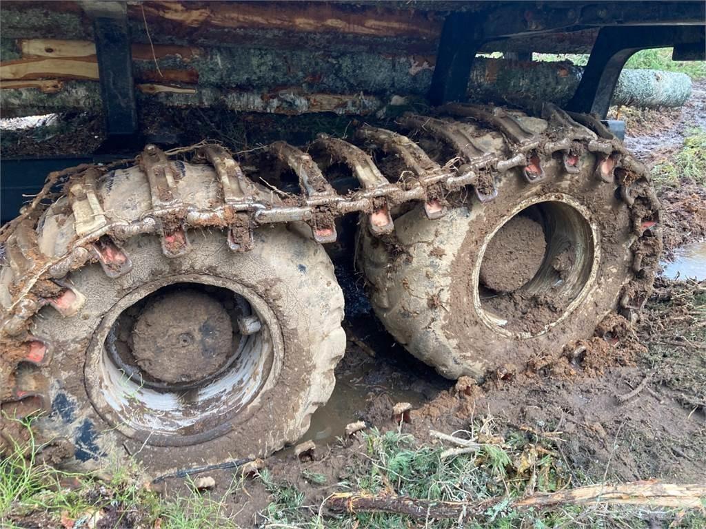 Komatsu 875 Forwarderji