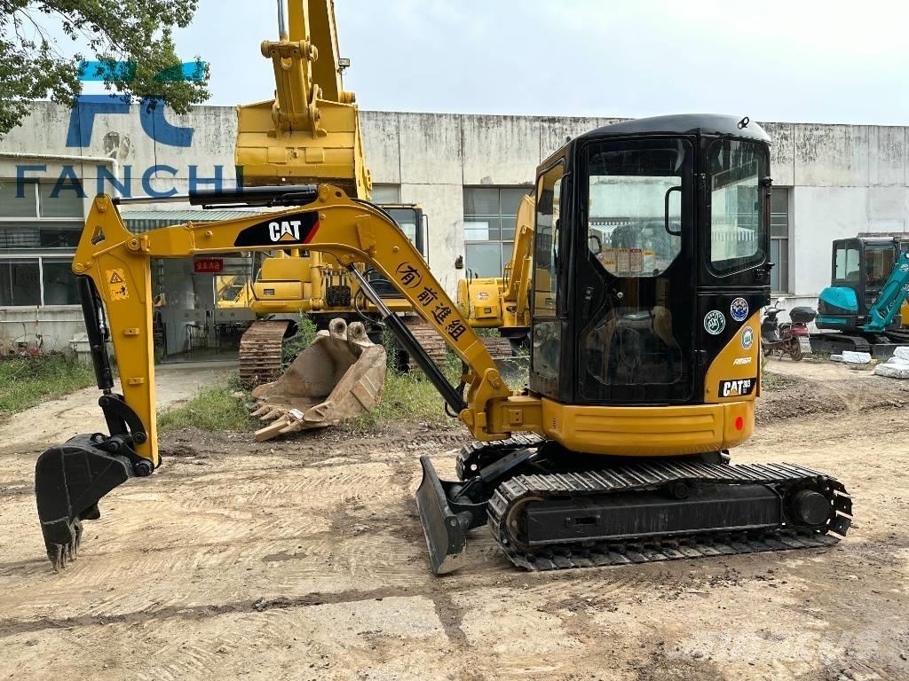 CAT 303 CR Mini bagri <7t
