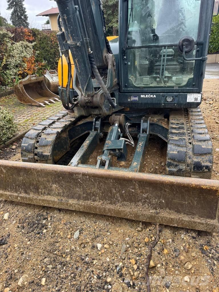 Hyundai HX 85 A Midi bagri 7t – 12t