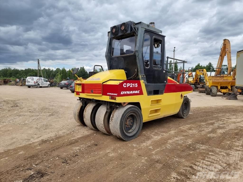 Dynapac CP 215 Kolesni valjarji s pnevmatikami