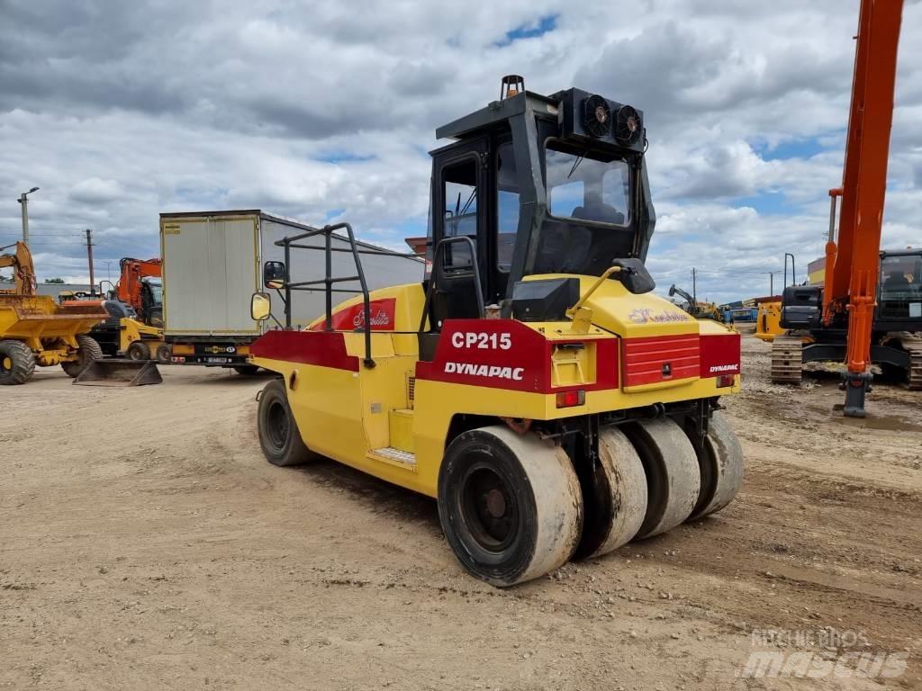 Dynapac CP 215 Kolesni valjarji s pnevmatikami