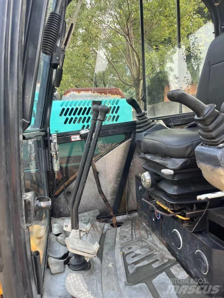 JCB 8052 ZTS Bagri goseničarji
