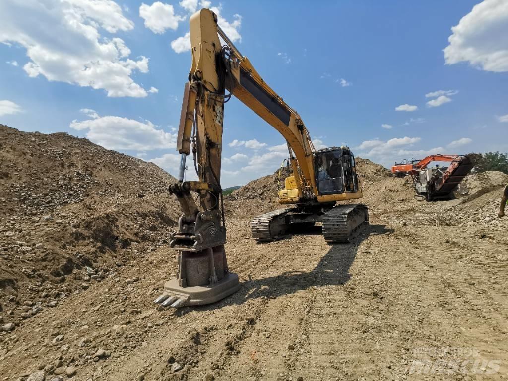 Komatsu PC 290 LC-10 Bagri goseničarji