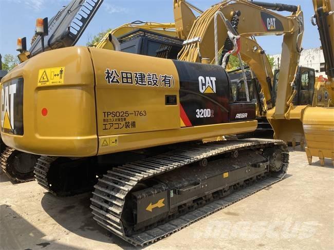 CAT 320 D2 Bagri goseničarji