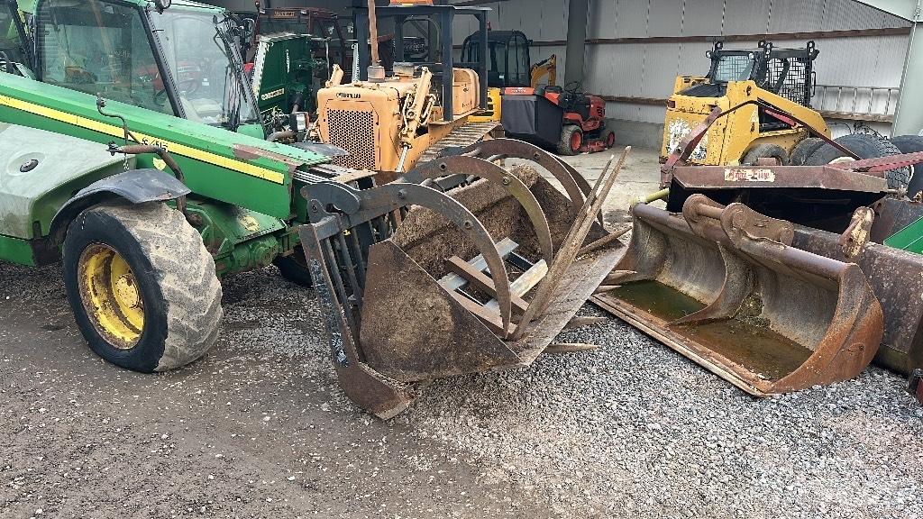 John Deere 3415 Teleskopski viličarji