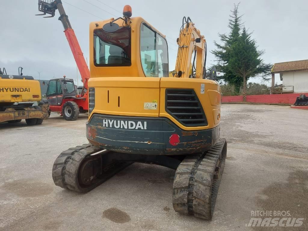 Hyundai R 80 CR Midi bagri 7t – 12t